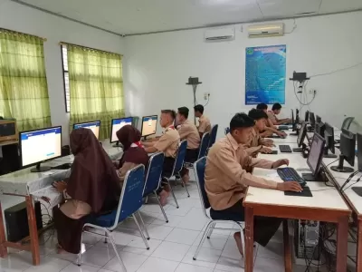 Siswa mengikuti ANBK