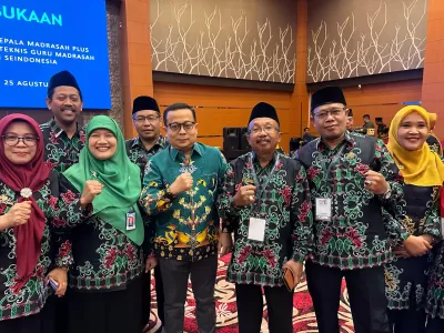 Barsama Dirjen GTK Kemang RI