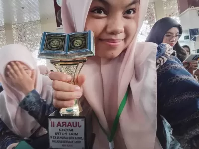 Siswa Peraih Juara MSQ Nasional